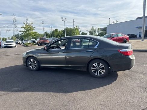 Used 2015 Honda Accord LX image 11
