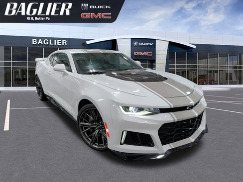 Used 2023 Chevrolet Camaro ZL1 image 1