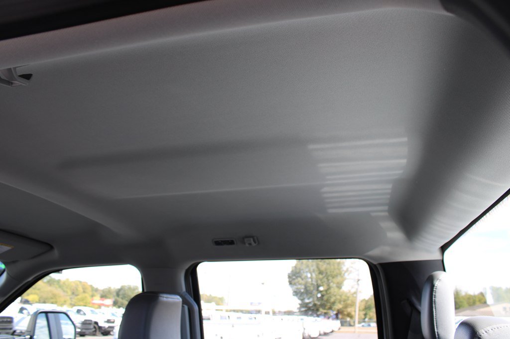 Used 2024 Ford F250 XL w/ XL Driver Assist Package AWD/4WD image 17