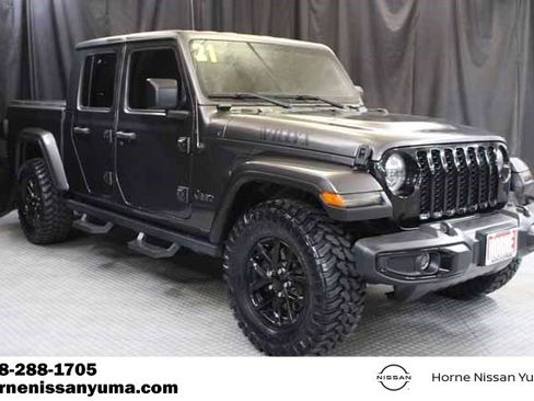 Used 2021 Jeep Gladiator Sport image 1