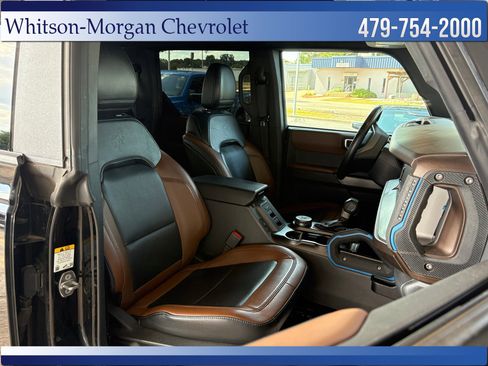 Used 2022 Ford Bronco Outer Banks AWD/4WD image 14