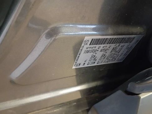 Used 2024 Nissan Rogue S AWD/4WD image 42