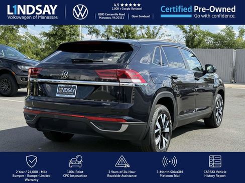 Used 2021 Volkswagen Atlas Cross Sport SE image 2