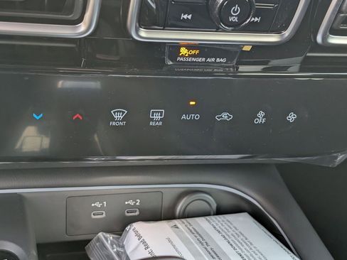 New 2026 Nissan Sentra SR FWD image 13