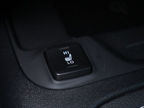 Used 2024 Toyota Corolla XSE FWD image 5