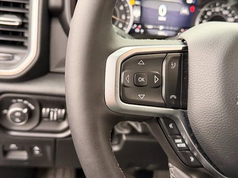 Used 2026 RAM 1500 Big Horn AWD/4WD image 16