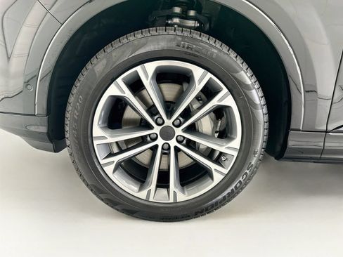 Used 2026 Audi Q7 2.0T Premium Plus w/ Premium Plus Package AWD/4WD image 29