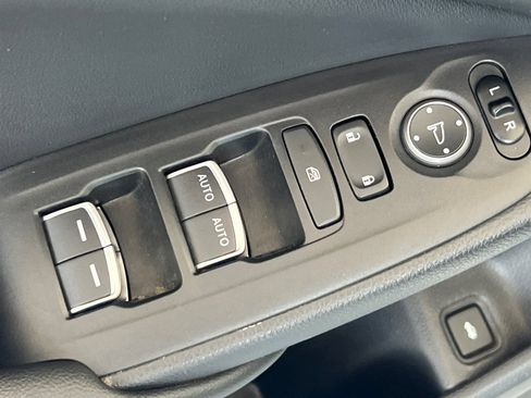 Used 2019 Honda Accord EX-L image 14