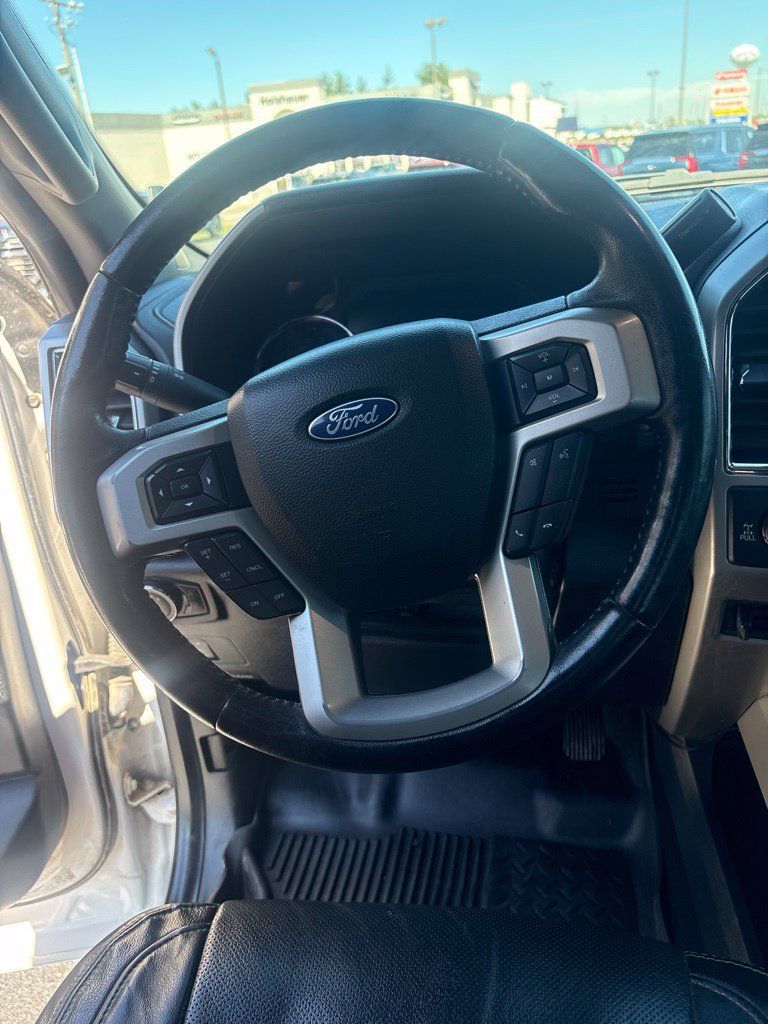 Used 2018 Ford F250 Lariat w/ Chrome Package AWD/4WD image 10