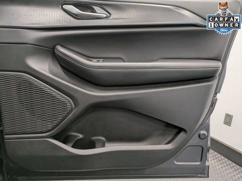 Used 2024 Jeep Grand Cherokee L Altitude image 28