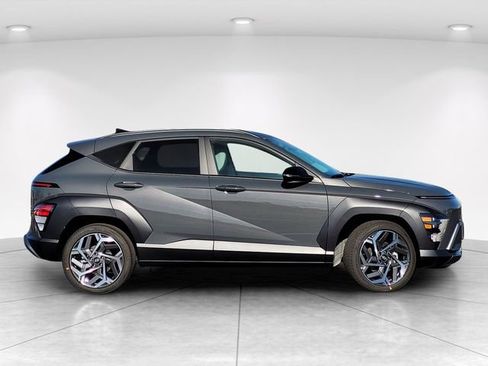 New 2026 Hyundai Kona SEL Premium image 8