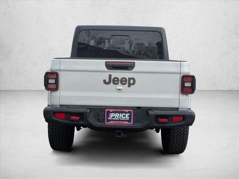 Used 2020 Jeep Gladiator Rubicon image 6