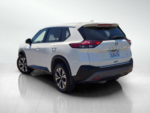 Used 2023 Nissan Rogue SV FWD image 9