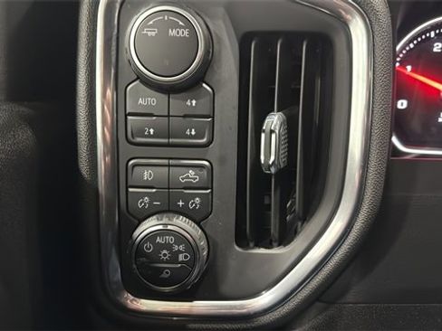 Used 2022 Chevrolet Silverado 3500 High Country image 20