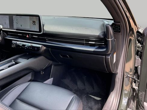Used 2023 Hyundai Ioniq 6 SEL RWD image 18