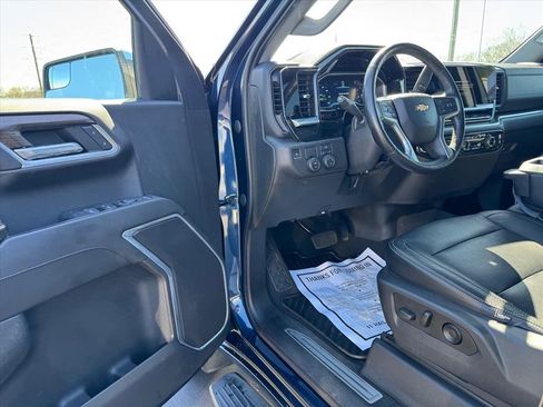Used 2022 Chevrolet Silverado 1500 LT image 14