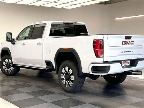 New 2026 GMC Sierra 2500 Denali w/ Denali Reserve Package image 2