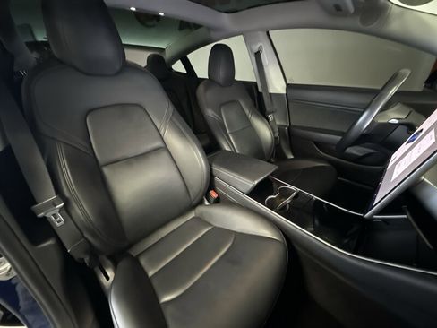 Used 2018 Tesla Model 3 Mid Range RWD image 16