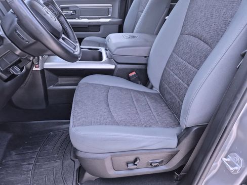 Used 2019 RAM 1500 Warlock AWD/4WD image 16