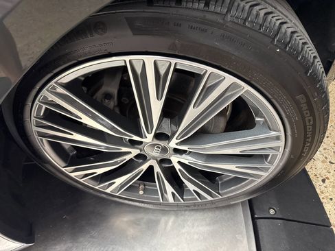 Used 2024 Audi A6 2.0T Premium w/ Convenience Package image 34