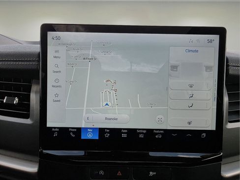 Used 2023 Ford Expedition XLT AWD/4WD image 5