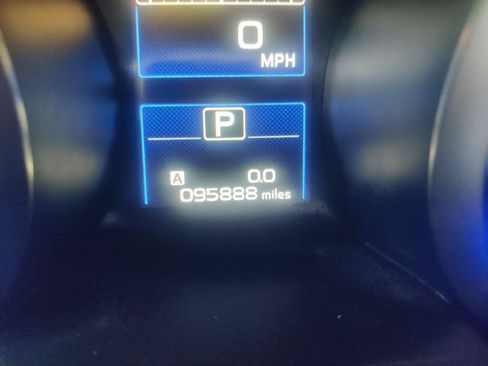 Used 2018 Subaru Outback 2.5i Premium AWD/4WD image 9