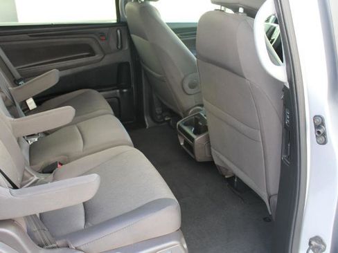 Used 2020 Honda Odyssey EX image 16