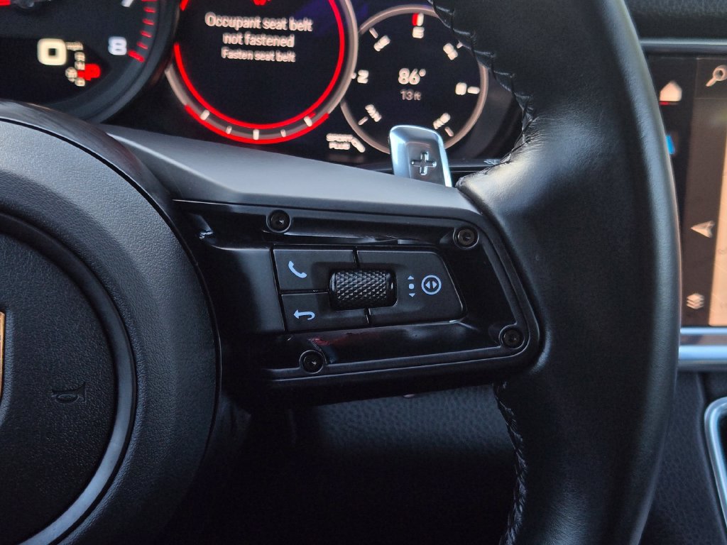 Used 2022 Porsche Panamera Platinum Edition RWD image 35