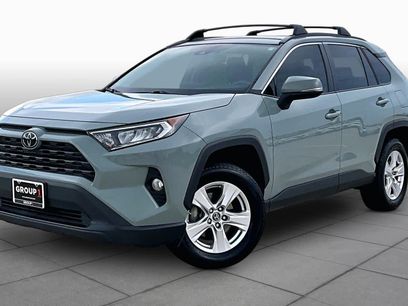Used 2019 Toyota RAV4 XLE w/ Convenience Package