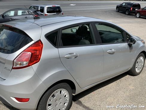 Used 2016 Ford Fiesta S FWD image 27