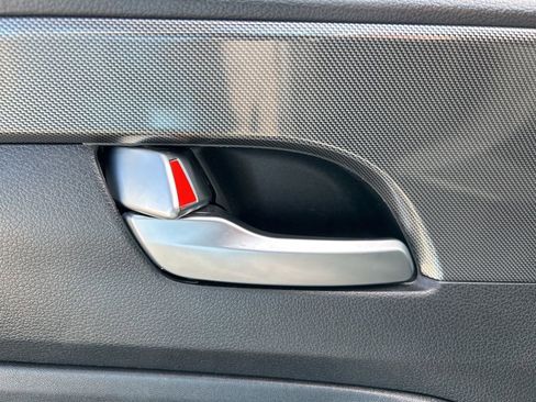 Used 2023 Hyundai Santa Fe SEL image 12