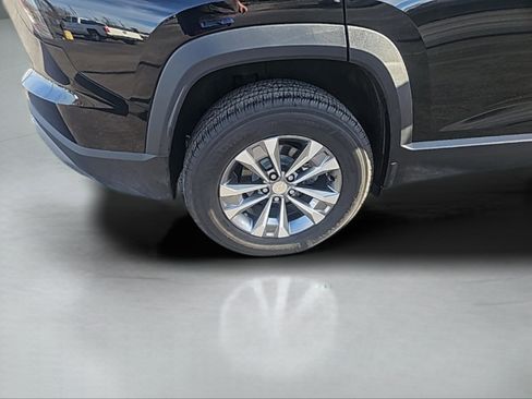 Used 2026 Chevrolet Equinox LT w/ Convenience Package II image 16