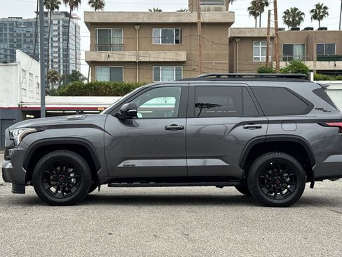 Certified 2025 Toyota Sequoia Limited AWD/4WD image 7