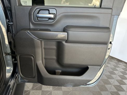 Used 2020 GMC Sierra 2500 AT4 w/ AT4 Premium Package image 35