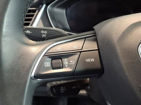 Used 2021 Audi Q5 Premium Plus image 15