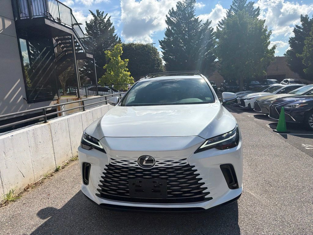 Used 2024 Lexus RX 350h w/ Accessory Package (Z1) AWD/4WD image 3