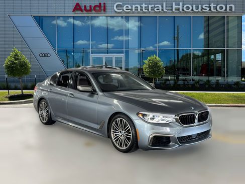 Used 2018 BMW M550i xDrive w/ Dynamic Handling Package image 7