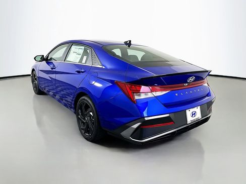 New 2026 Hyundai Elantra SEL Sport image 7