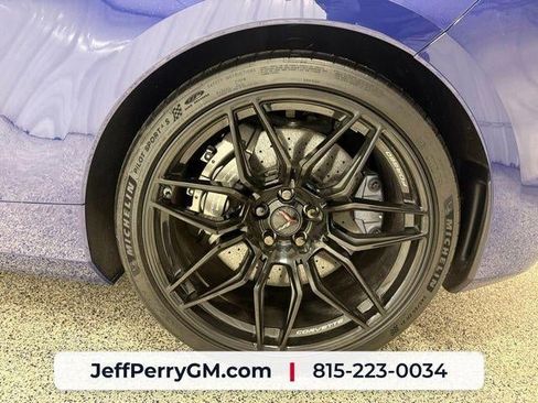 Used 2025 Chevrolet Corvette Z06 w/ Stealth Interior Trim Package RWD image 14