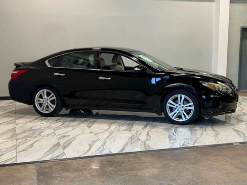 Used 2016 Nissan Altima 3.5 SL image 5