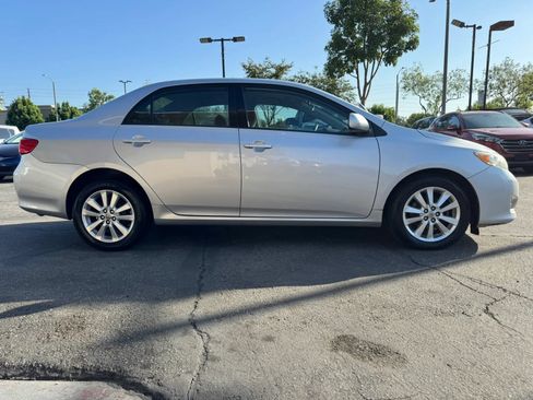 Used 2009 Toyota Corolla S FWD image 5
