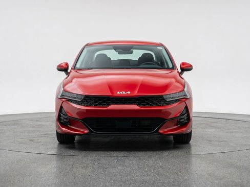 Used 2025 Kia K5 LXS FWD image 2