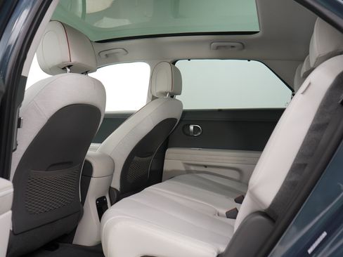 Certified 2024 Hyundai Ioniq 5 Limited AWD/4WD image 18
