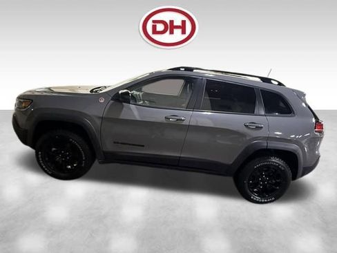 Used 2023 Jeep Cherokee Trailhawk w/ Sun & Sound Group image 9