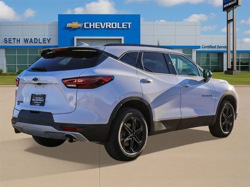 Used 2024 Chevrolet Blazer LT w/ Convenience Package image 7