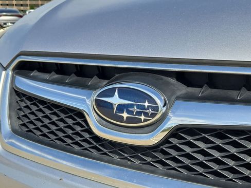Used 2014 Subaru Crosstrek 2.0i Limited AWD/4WD image 11