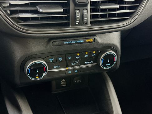 Used 2024 Ford Escape Active FWD image 22