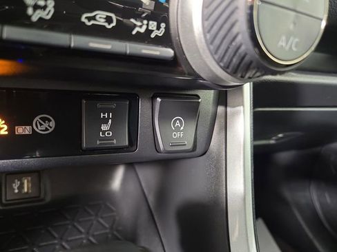 Used 2024 Toyota RAV4 XLE image 25