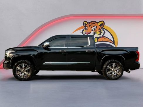 Used 2023 Toyota Tundra Capstone AWD/4WD image 8