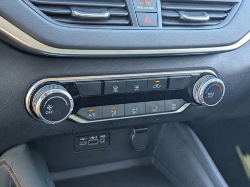 Used 2019 Nissan Altima 2.5 SR image 26